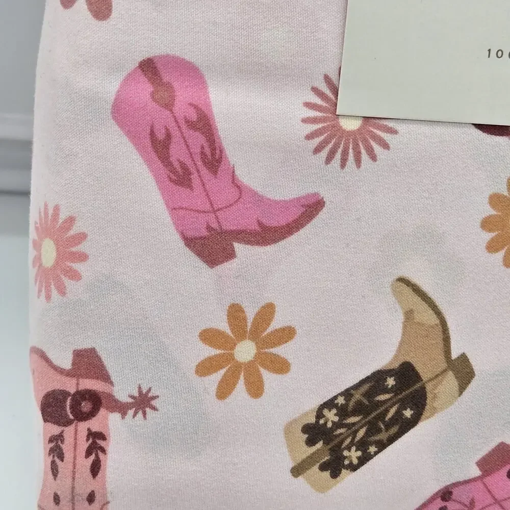 Pink Western Cowboy Boots & Flowers Artisan Weave QUEEN 4 Piece Bedding Set NEW